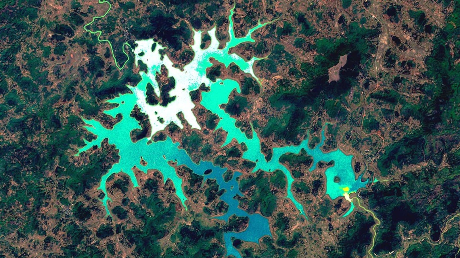 Sentinel-2 Atmospheric Correction: DOS vs Sen2Cor vs ACOLITE
